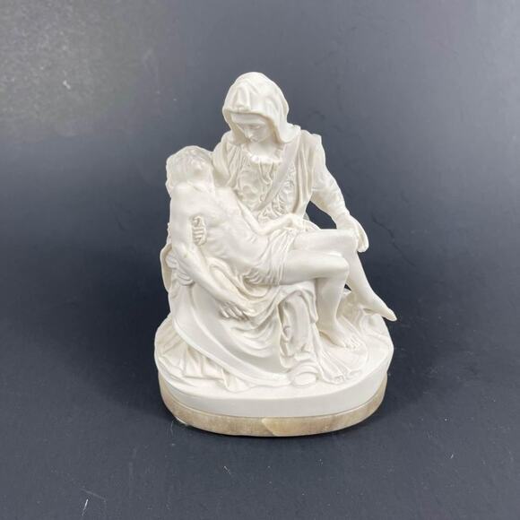Stonelite La Pieta Sculpture Studio G Bessi Made In Italy Mary & Jesus - Picture 6 of 6